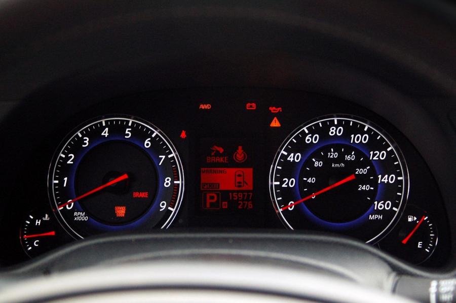  Infiniti G37x S Sedan 2009 года  (фото 20 из 44)
